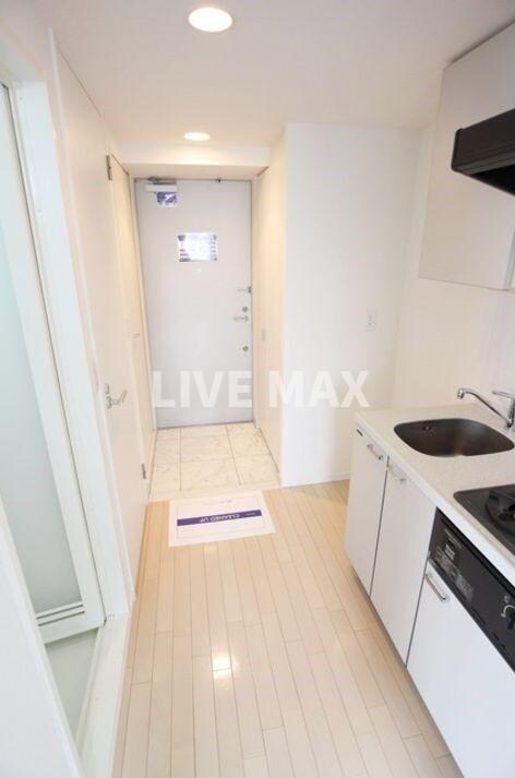 物件内観写真11　(別号室参考写真)