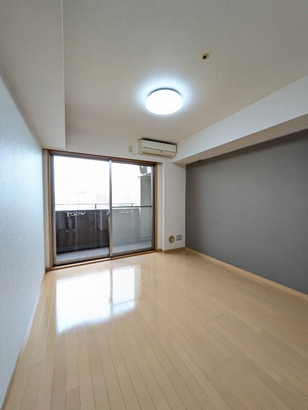 居室(別号室参考写真)