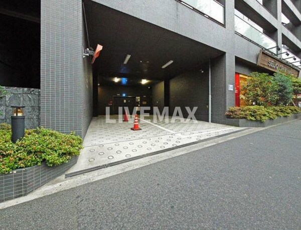 エントランス(　★《見学予約受け付け中》設備充実のハイグレード賃貸マンショ)