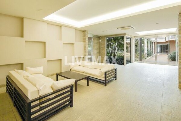 ロビー・ラウンジ