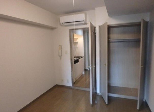 物件内観写真7　(家具搬入前)