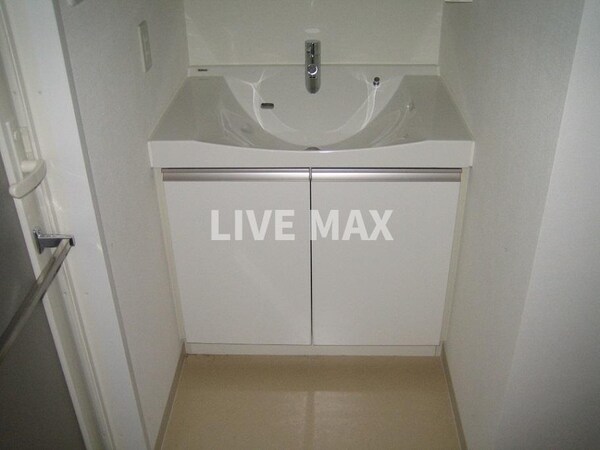 洗面・脱衣所(2025年11月室内リノベーション施工予定【キッチン・洗面台)