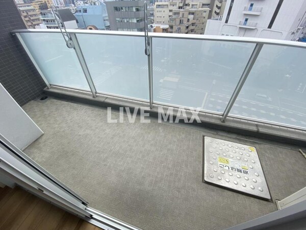 バルコニー(※別号室参考写真)