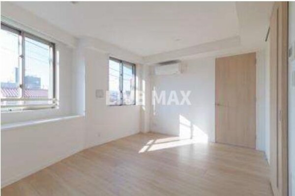 居室(別号室参考写真)