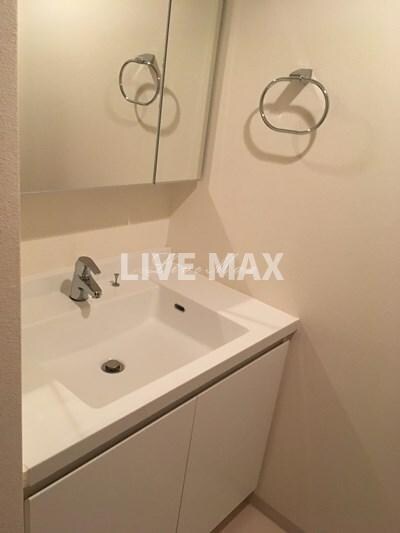 物件内観写真10　(別号室参考写真)