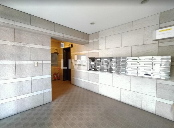 ロビー・ラウンジ