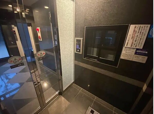 ロビー・ラウンジ