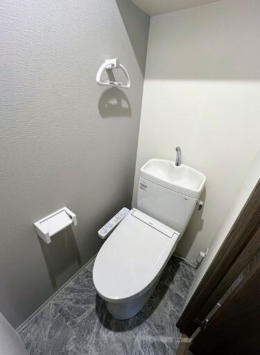 物件内観写真6　(別号室参考写真)