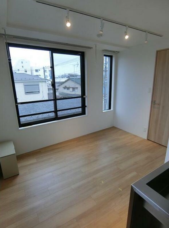 物件内観写真6　(別号室参考写真)