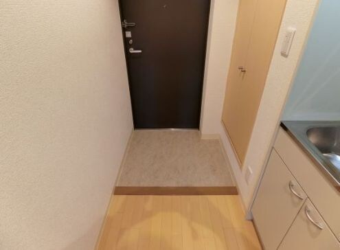 物件内観写真11　(別号室参考写真)