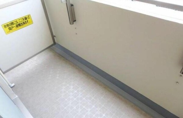 バルコニー(別号室参考写真)