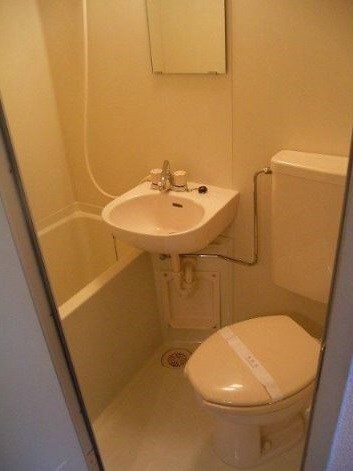 物件内観写真12　(別号室参考写真)