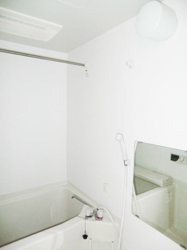 浴室(別号室参考写真)