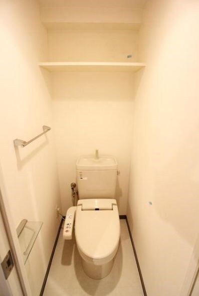 物件内観写真14　(別号室参考写真)