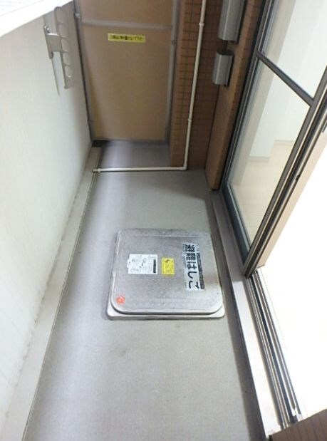 物件内観写真10　(別号室参考写真)