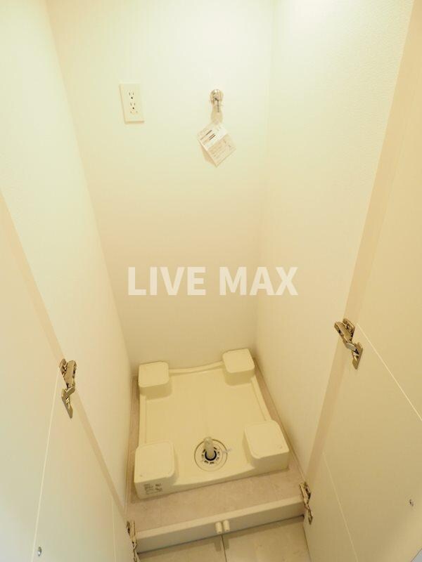 物件内観写真6　(※別号室参考写真)