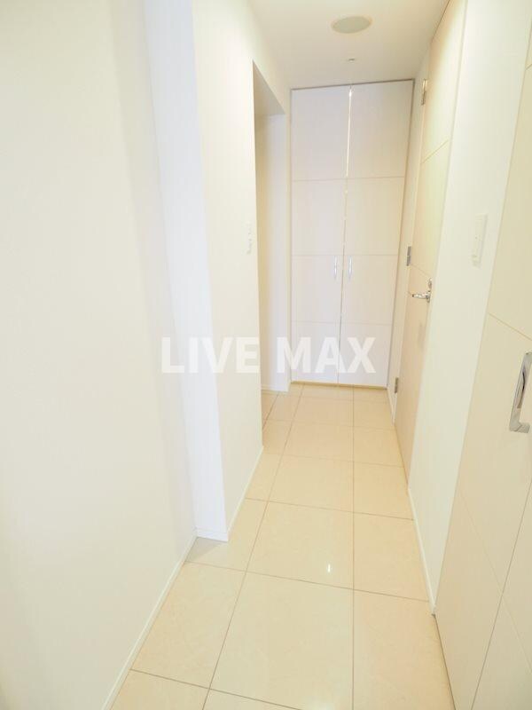 物件内観写真8　(※別号室参考写真)