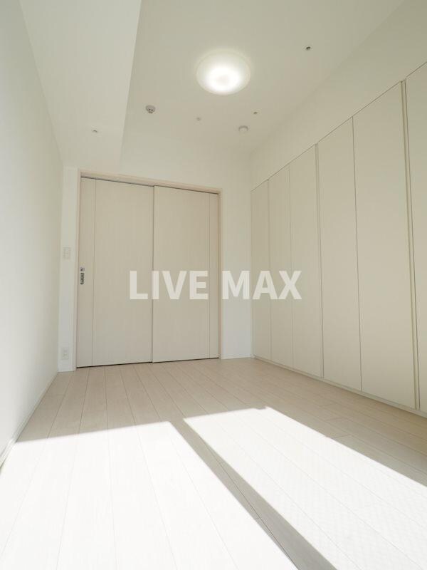 寝室(※別号室参考写真)