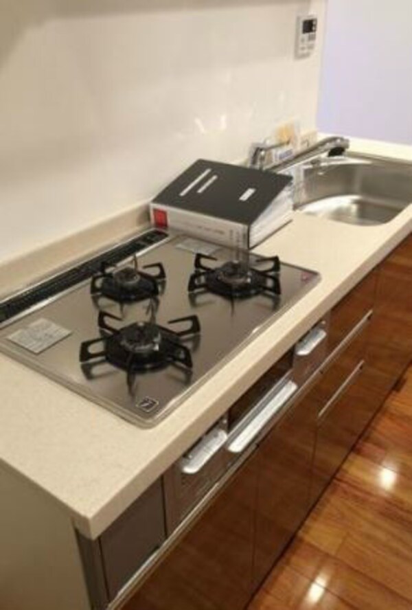 キッチン(★《見学予約受け付け中》・設備充実ハイグレードマンション★)