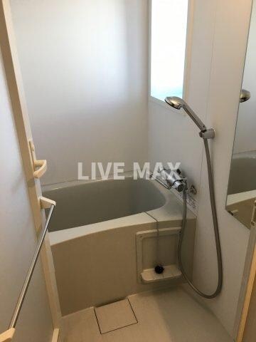 物件内観写真7　(別号室参考写真)