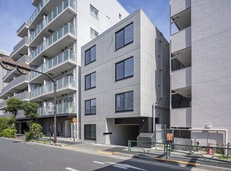 アバンテリム三軒茶屋外観写真