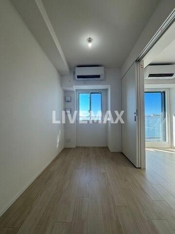 物件内観写真6　(※別号室参考写真)