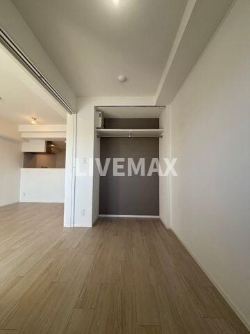 物件内観写真8　(※別号室参考写真)