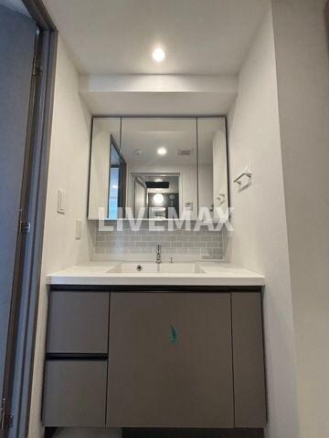 物件内観写真10　(※別号室参考写真)