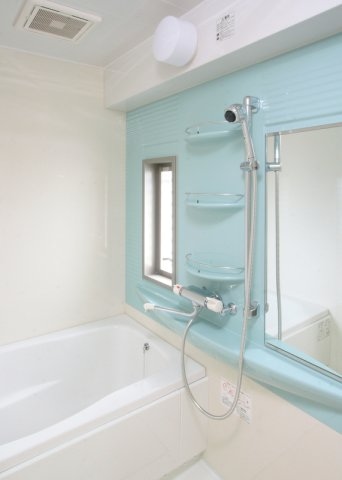 物件内観写真7　(バスルーム)