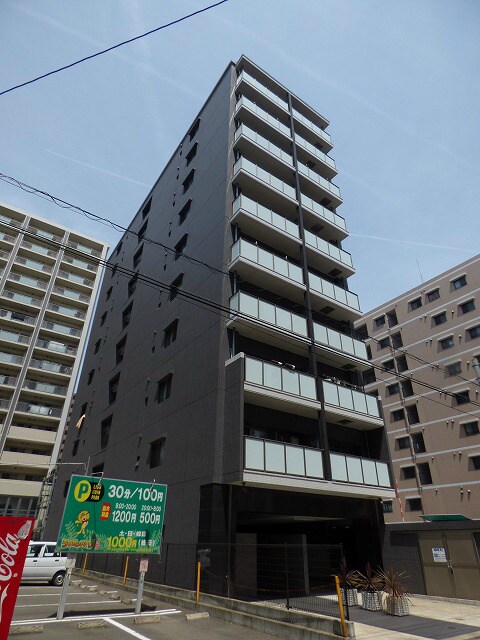 物件外観写真1　(お洒落で綺麗な外観☆)