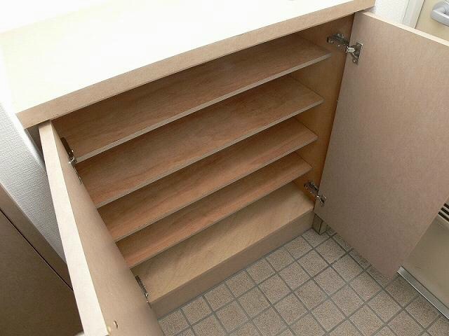 物件内観写真4　(※写真と異なる場合現状優先。)