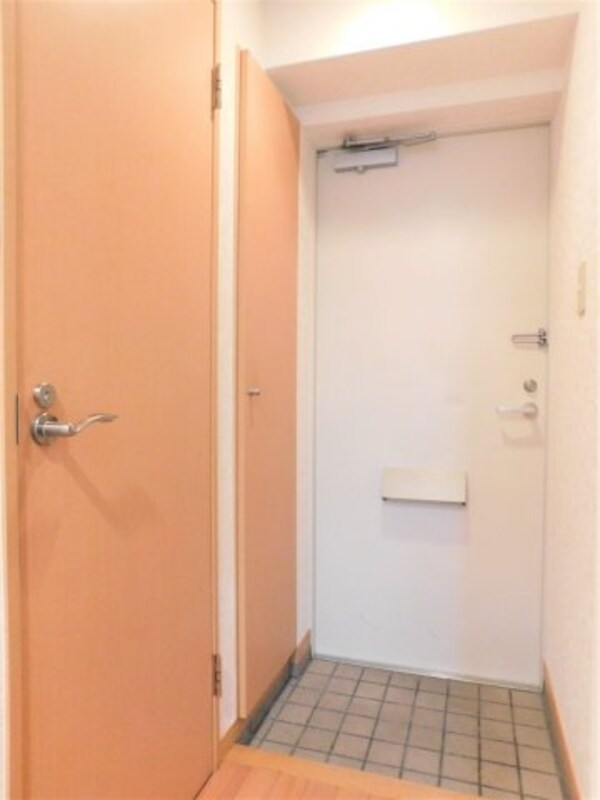 玄関(※写真と異なる場合は現状優先。)