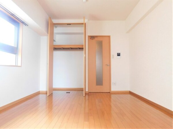 居室(※写真と異なる場合は現状優先。)