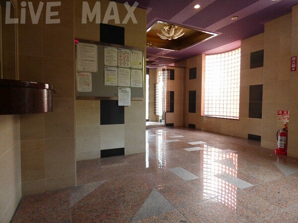 ロビー・ラウンジ