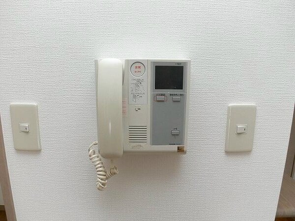 セキュリティ(モニターフォン付きで女性の方でも安心です♪)