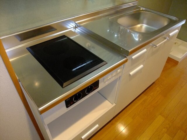 物件内観写真6　(2口IHコンロ付)