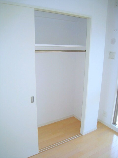 物件内観写真11　(クローゼット)