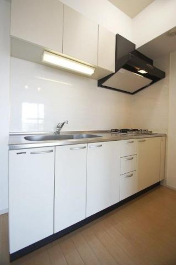 キッチン(2口コンロでお料理もはかどります☆)