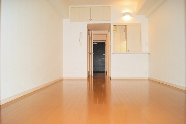 居室(※写真と異なる場合は現状優先)