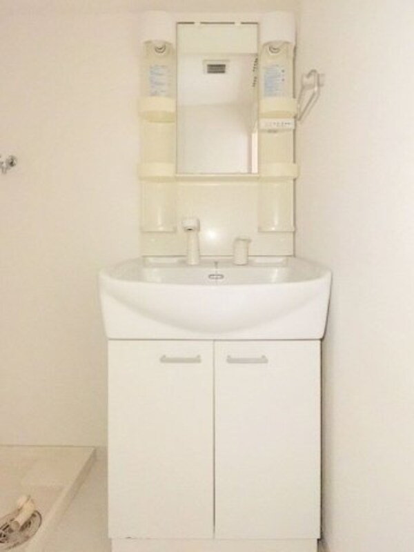 洗面・脱衣所(※写真と部屋が異なる場合は現状優先)