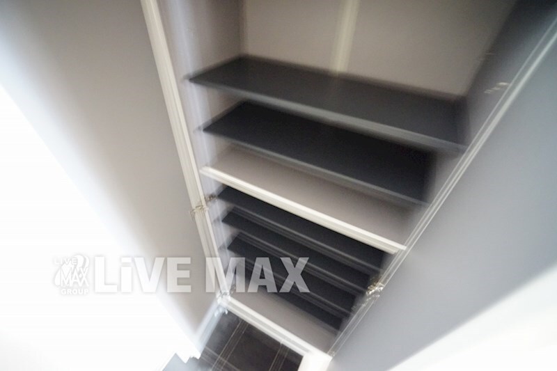 物件内観写真3　(※別号室参考写真)