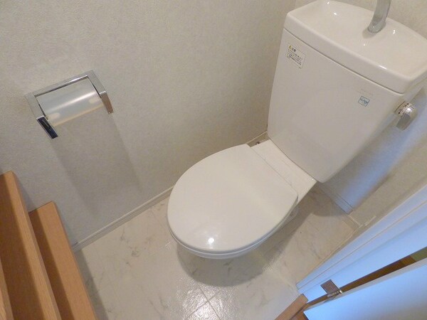 トイレ(※写真と異なる場合現状優先。)