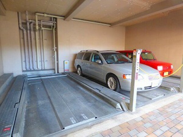 駐車場(機械式駐車場)