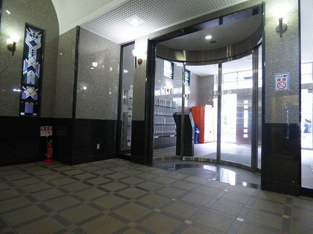 物件内観写真26　(オシャレな印象のロビーです★)