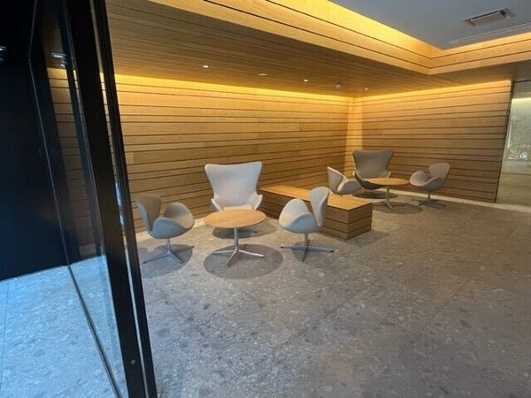 ロビー・ラウンジ