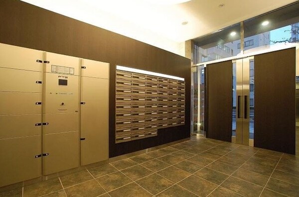 ロビー・ラウンジ