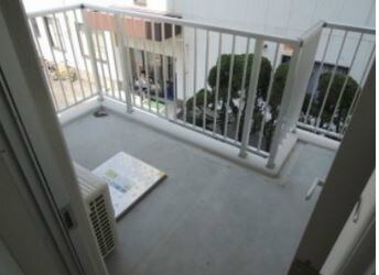 物件内観写真9　(広めのバルコニー！)