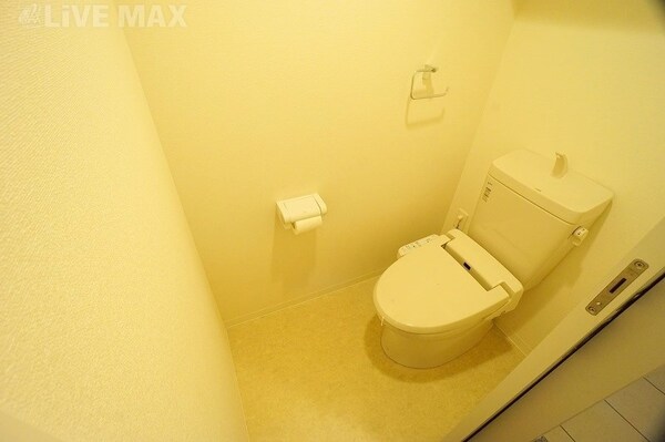 トイレ(人気設備のウォシュレット機能を標準装備★)