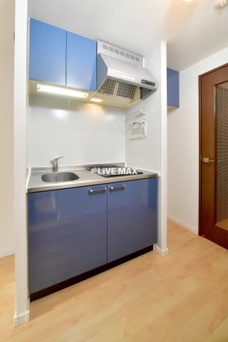 物件内観写真12　(ＩＨコンロ２口でお料理も楽しく出来ます)