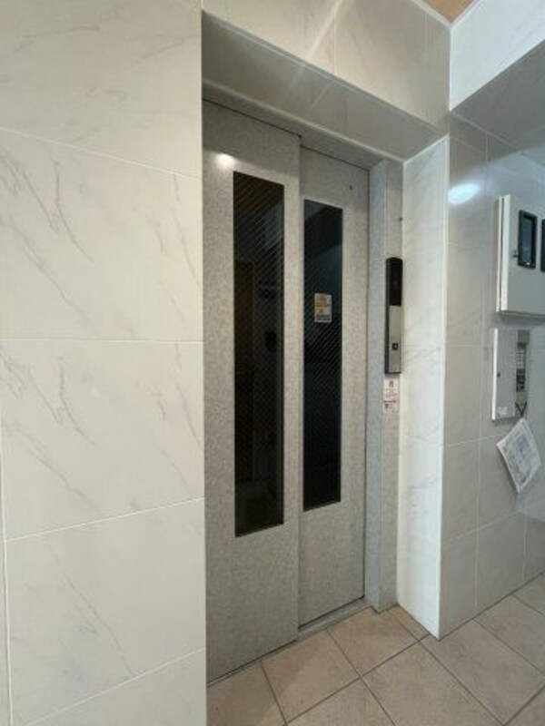 ロビー・ラウンジ